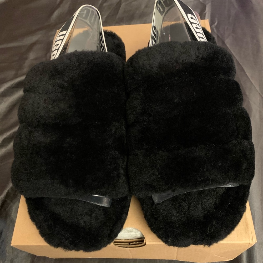 Ugg Fluff Slides